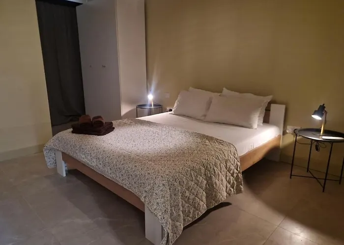 Valletta Is 5 Minute Ferry Ride Away - Sunny *