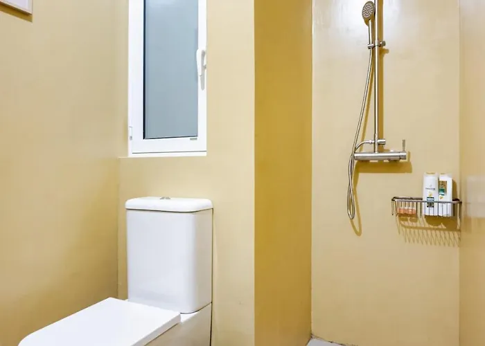 Valletta Is 5 Minute Ferry Ride Away - Sunny Sliema