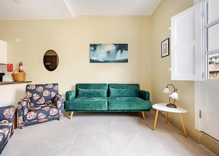 Valletta Is 5 Minute Ferry Ride Away - Sunny *