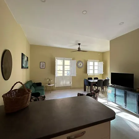 Appartement Valletta Is 5 Minute Ferry Ride Away - Sunny Sliema