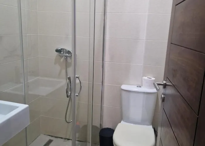 Valletta Is 5 Minute Ferry Ride Away - Sunny *